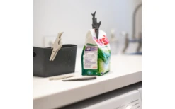 Koziol Sharky Sturmwäscheklammer Desert Sand 20 Tlg. 5 Koziol Sharky Sturmwäscheklammer Desert Sand 20 Tlg. -Fiammathle Geschaft 735389 4917704 1